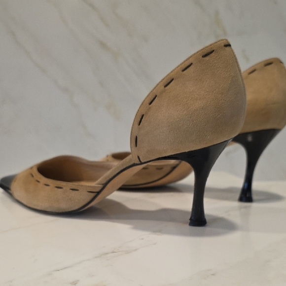 Manolo Blahnik Black Leather and Camel Suede Heels. VGUC - Picture 4 of 6